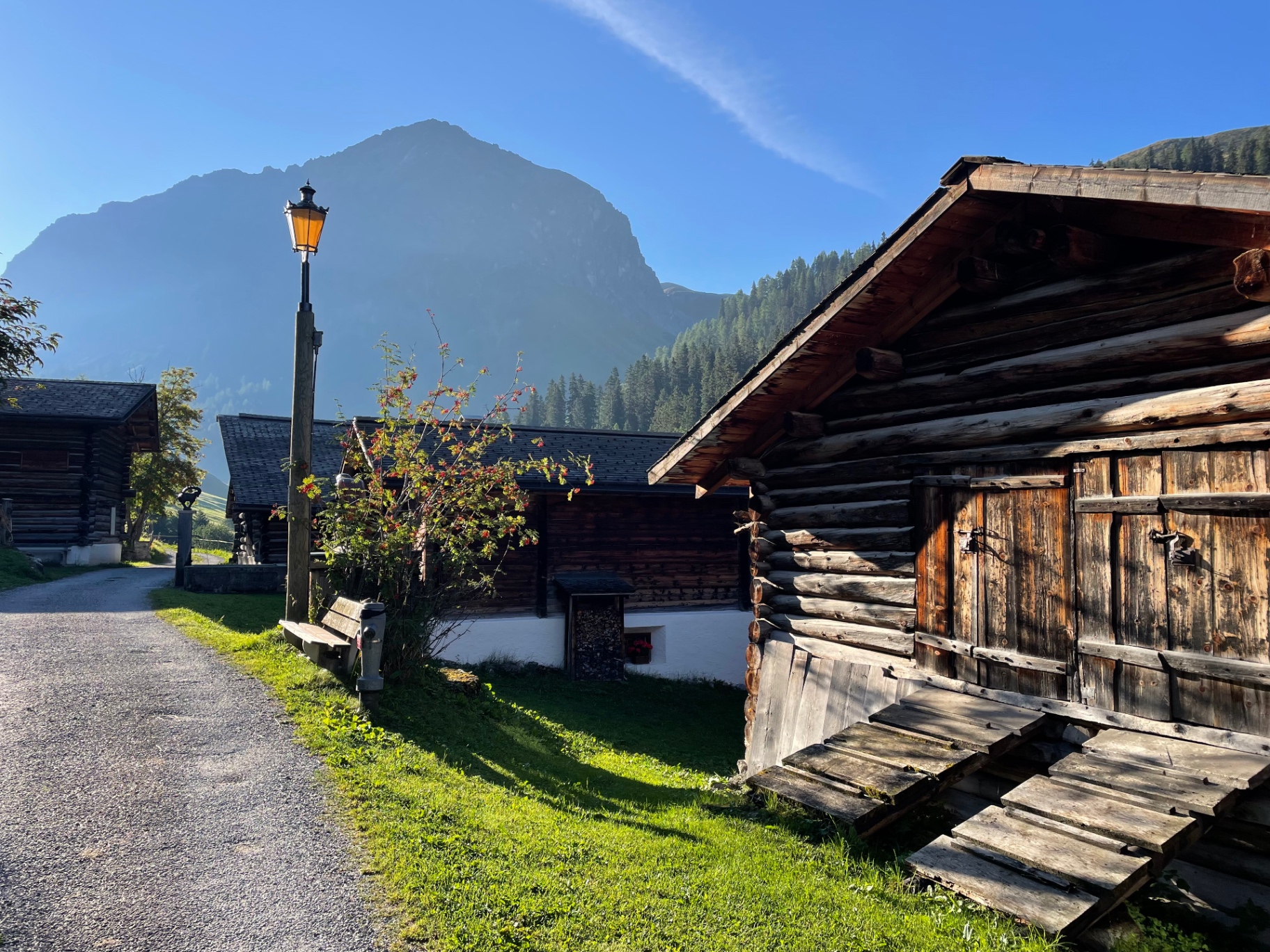 Walserdorf im Morgenlicht